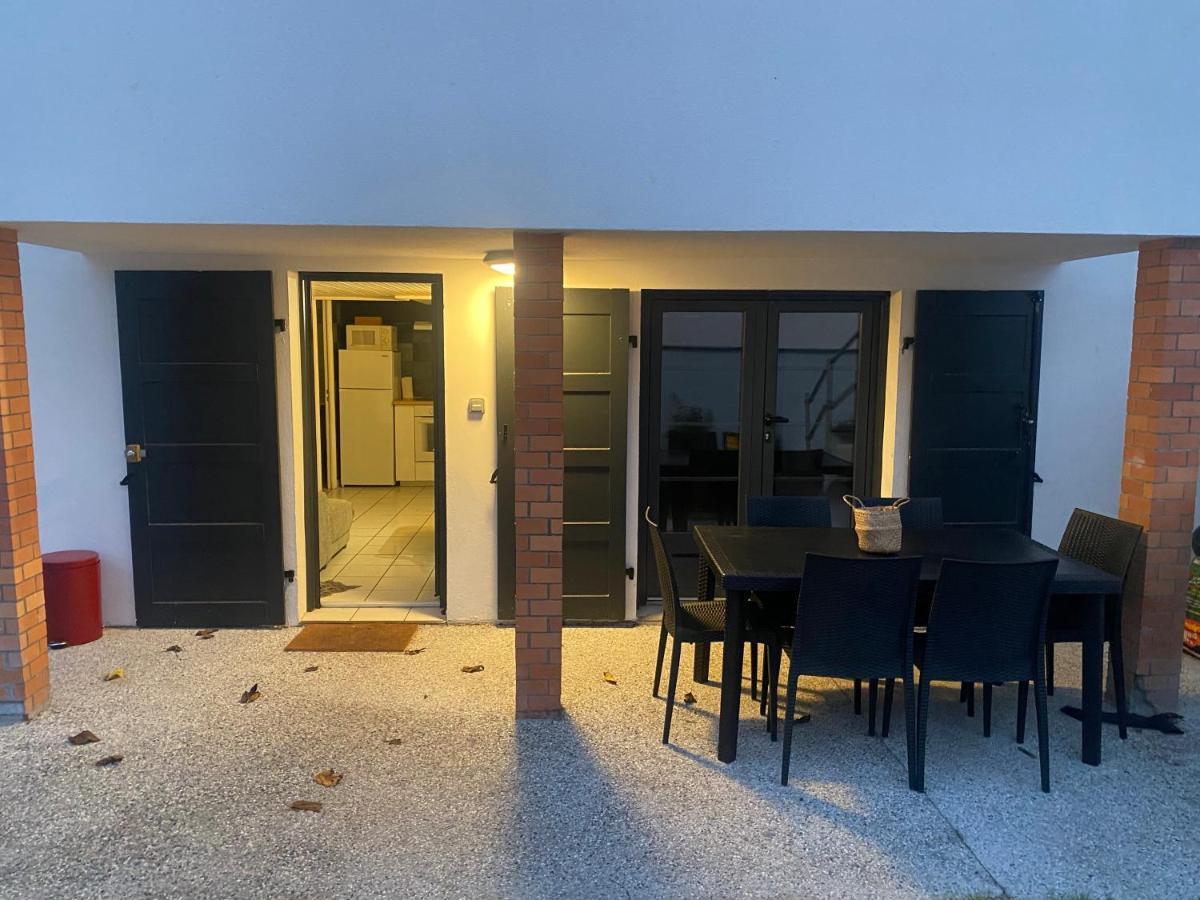 Cosy Appartement A Un Pas De La Plage Et Spots De Capbreton Exterior photo